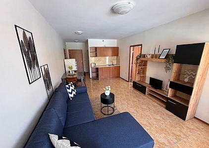 Two-room apartment with sea views on the first coastline. Photo 2 Two-room apartment with sea views on the first coastline. Photo 2