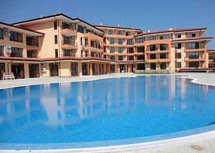 Duży apartament z bocznym widokiem na morze w doskonałym kompleksie 200 metrów od plaży. Zdjęcie 15