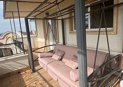 Apartament z widokiem na morze w pięknym kompleksie. Zdjęcie 25