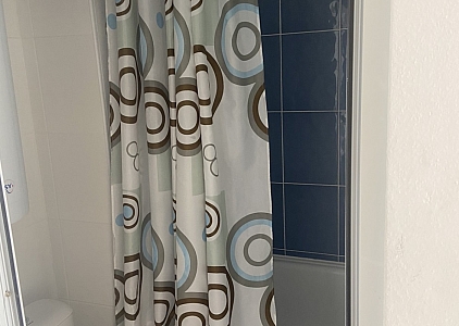 Недорогая трехкомнатная квартира в семейном комплексе. Фото 18