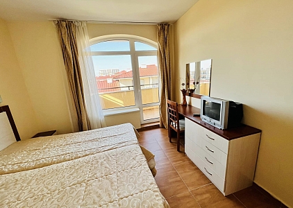 Large apartment with a small sea view 150 meters from the beach. Photo 17 Large apartment with a small sea view 150 meters from the beach. Photo 17