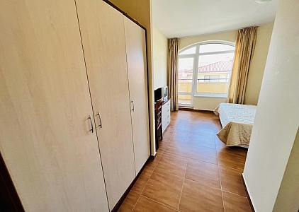 Large apartment with a small sea view 150 meters from the beach. Photo 18 Large apartment with a small sea view 150 meters from the beach. Photo 18