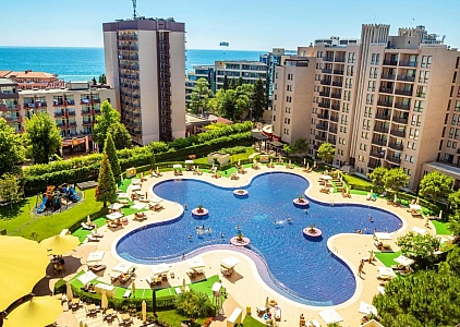 двокімнатну квартиру в Barceló Royal Beach на Сонячному березі. Фото 1