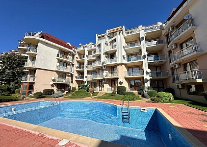 Vynikající třípokojový byt v malém komplexu. Foto 5