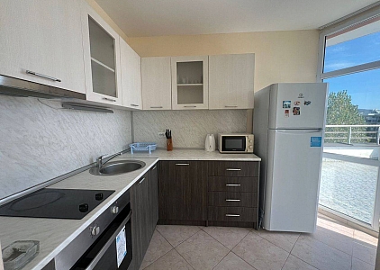 Квартира с большой террасой в хорошем жилом комплексе. Фото 2