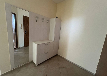 Квартира с большой террасой в хорошем жилом комплексе. Фото 18