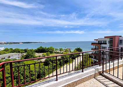 Просторная двухкомнатная квартира с потрясающим видом на море. Foto 1