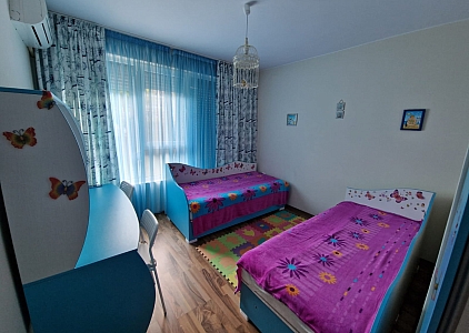 Отличная трехкомнатная квартира в красивом комплексе. Фото 4