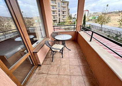 Excellent apartment in a large complex on the second line. Photo 5 Excellent apartment in a large complex on the second line. Photo 5