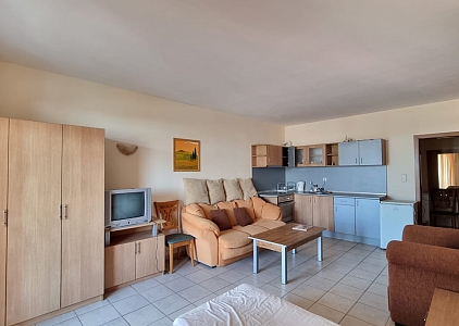 Большая студия в южной части Солнечного Берега. Фото 6