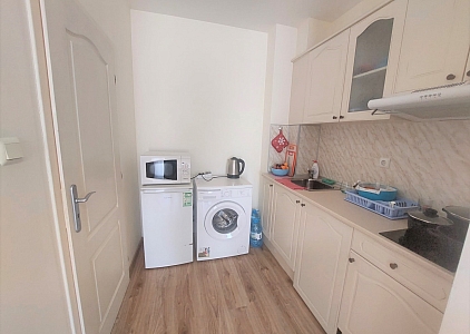 Spacious apartment with new furniture in the center of Sunny Beach. Photo 3