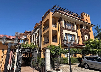 Spacious apartment with a large terrace and sea views. Photo 16