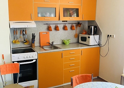 Three-room apartment in a large family complex. Photo 1 Three-room apartment in a large family complex. Photo 1