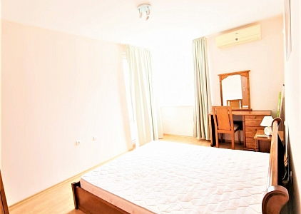 Ausgezeichnete Zweizimmerwohnung 50 Meter vom Meer entfernt. Foto 24 Ausgezeichnete Zweizimmerwohnung 50 Meter vom Meer entfernt. Foto 24