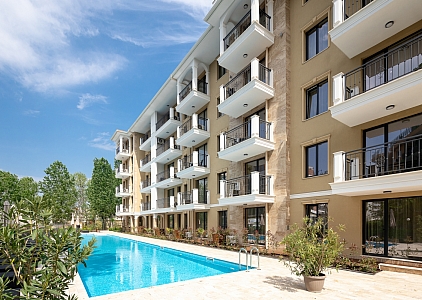 Новая квартира с большой террасой в новой качественном комплексе. Фото 1