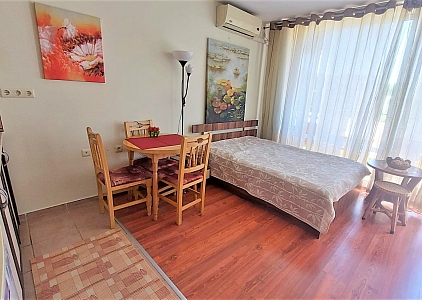 Cozy studio with a beautiful view in an excellent large complex. Photo 9 Cozy studio with a beautiful view in an excellent large complex. Photo 9