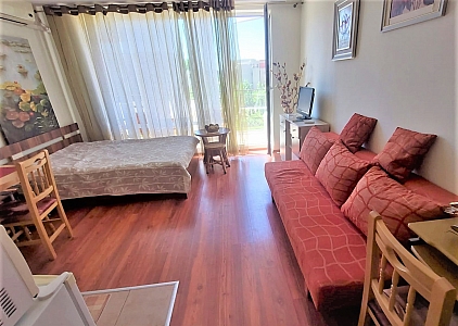 Cozy studio with a beautiful view in an excellent large complex. Photo 1 Cozy studio with a beautiful view in an excellent large complex. Photo 1