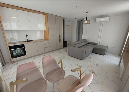 Новая квартира с большой террасой в новой качественном комплексе. Фото 6