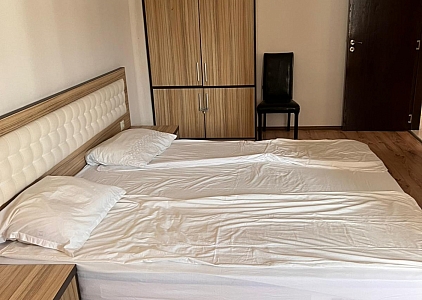 Große Dreizimmerwohnung in einem renommierten Komplex 150 Meter vom Meer entfernt. Foto 8