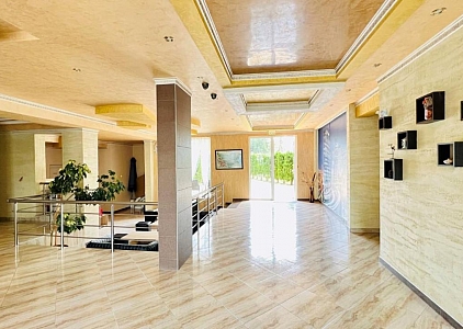 Kawalerka w pięknym kompleksie na wybrzeżu . Zdjęcie 11