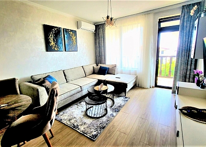 Стильная квартира в уютном комплексе в 300 метрах от моря. Фото 3