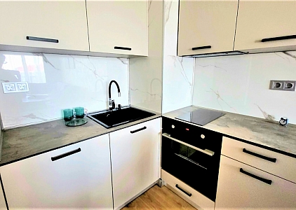 Стильная квартира в уютном комплексе в 300 метрах от моря. Фото 4