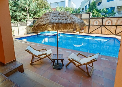 Spacious apartment in a boutique complex with a great location. Photo 7 Spacious apartment in a boutique complex with a great location. Photo 7