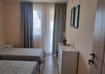 Spacious and stylish apartment with three separate bedrooms. Photo 6 Spacious and stylish apartment with three separate bedrooms. Photo 6