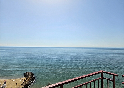 Großes Apartment mit herrlichem Meerblick, nur wenige Meter vom Strand entfernt. Foto 1 Großes Apartment mit herrlichem Meerblick, nur wenige Meter vom Strand entfernt. Foto 1