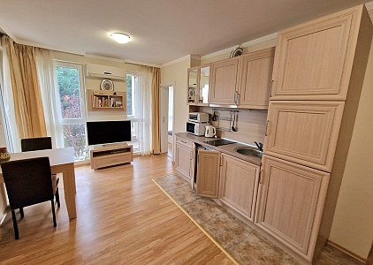Beautiful three-room apartment 150 meters from the beach. Photo 2 Beautiful three-room apartment 150 meters from the beach. Photo 2