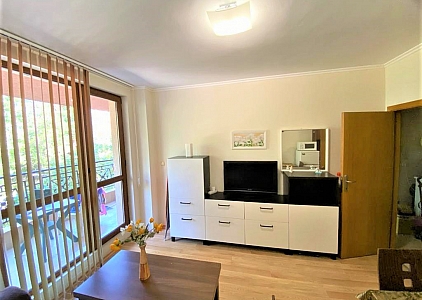 Двухкомнатная квартира в тихом месте в 400 метрах от моря. Фото 10