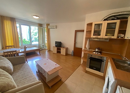 Двухкомнатная квартира в 100 метрах от пляжа. Foto 2 Двухкомнатная квартира в 100 метрах от пляжа. Foto 2