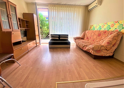 Inexpensive studio in a large complex. Photo 2 Inexpensive studio in a large complex. Photo 2