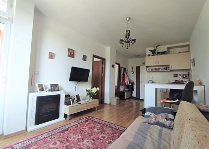 Трикімнатна квартира у невеликому сімейному комплексі. Фото 2