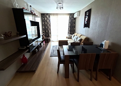 Three-room apartment on the first coastline with sea views. Photo 3 Three-room apartment on the first coastline with sea views. Photo 3