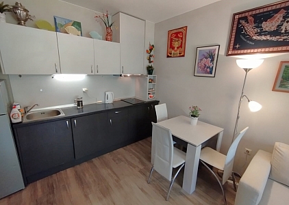 Prostorný byt s velkou terasou v krásném komplexu. Foto 3