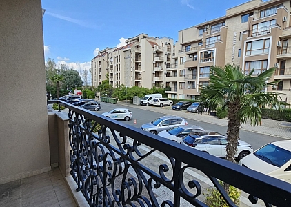 Двокімнатна квартира в розкішному комплексі. Фото 9