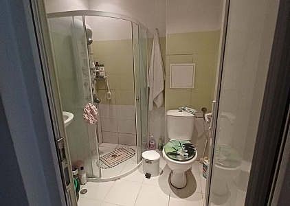 Двокімнатна квартира за 500 метрів від моря. Фото 6