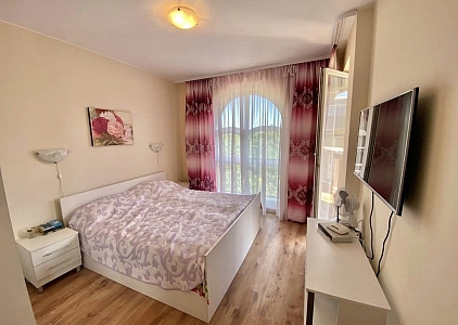 Красивая трехкомнатная квартира в 150 метрах от моря. Фото 4 Красивая трехкомнатная квартира в 150 метрах от моря. Фото 4