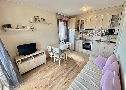 Красивая трехкомнатная квартира в 150 метрах от моря. Фото 13 Красивая трехкомнатная квартира в 150 метрах от моря. Фото 13