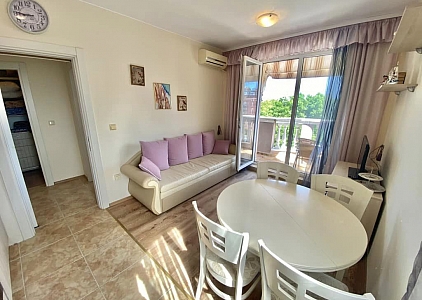 Красивая трехкомнатная квартира в 150 метрах от моря. Фото 12 Красивая трехкомнатная квартира в 150 метрах от моря. Фото 12