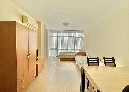 Lovely spacious bright apartment in Sunny Beach. Photo 4