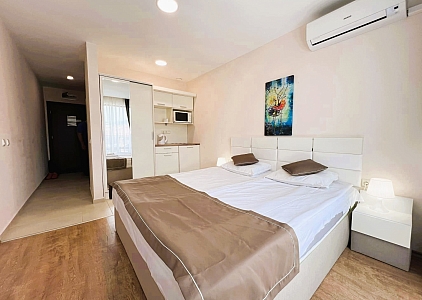 Piękne studio w luksusowym kompleksie na pierwszej linii. Zdjęcie 3