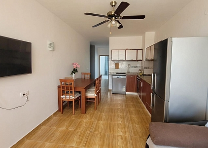 Vynikající byt ve velkém komplexu. Foto 3