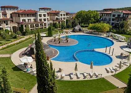 Apartment with pool and sea view in a luxury complex on the first line. Photo 17 Apartment with pool and sea view in a luxury complex on the first line. Photo 17