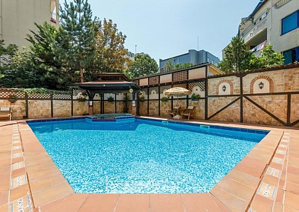 Spacious apartment in a boutique complex with a great location. Photo 8 Spacious apartment in a boutique complex with a great location. Photo 8