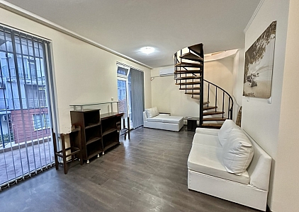 Large three bedroom apartment at a great price. Photo 20