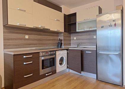 Apartmán s výhledem na bazén v krásném komplexu. Foto 3