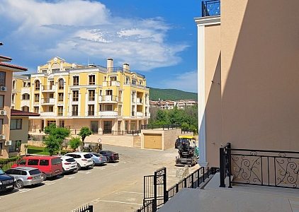 New studio in a luxury complex. Photo 5