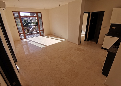 Новый трехкомнатный апартамент на первой линии Святого Власа. Foto 4